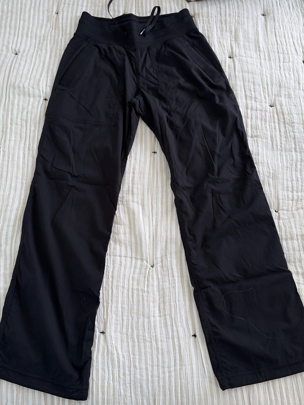 Lululemon Dance Studio Mid-Rise Pants Black Athletic Lounge Trousers Size 4